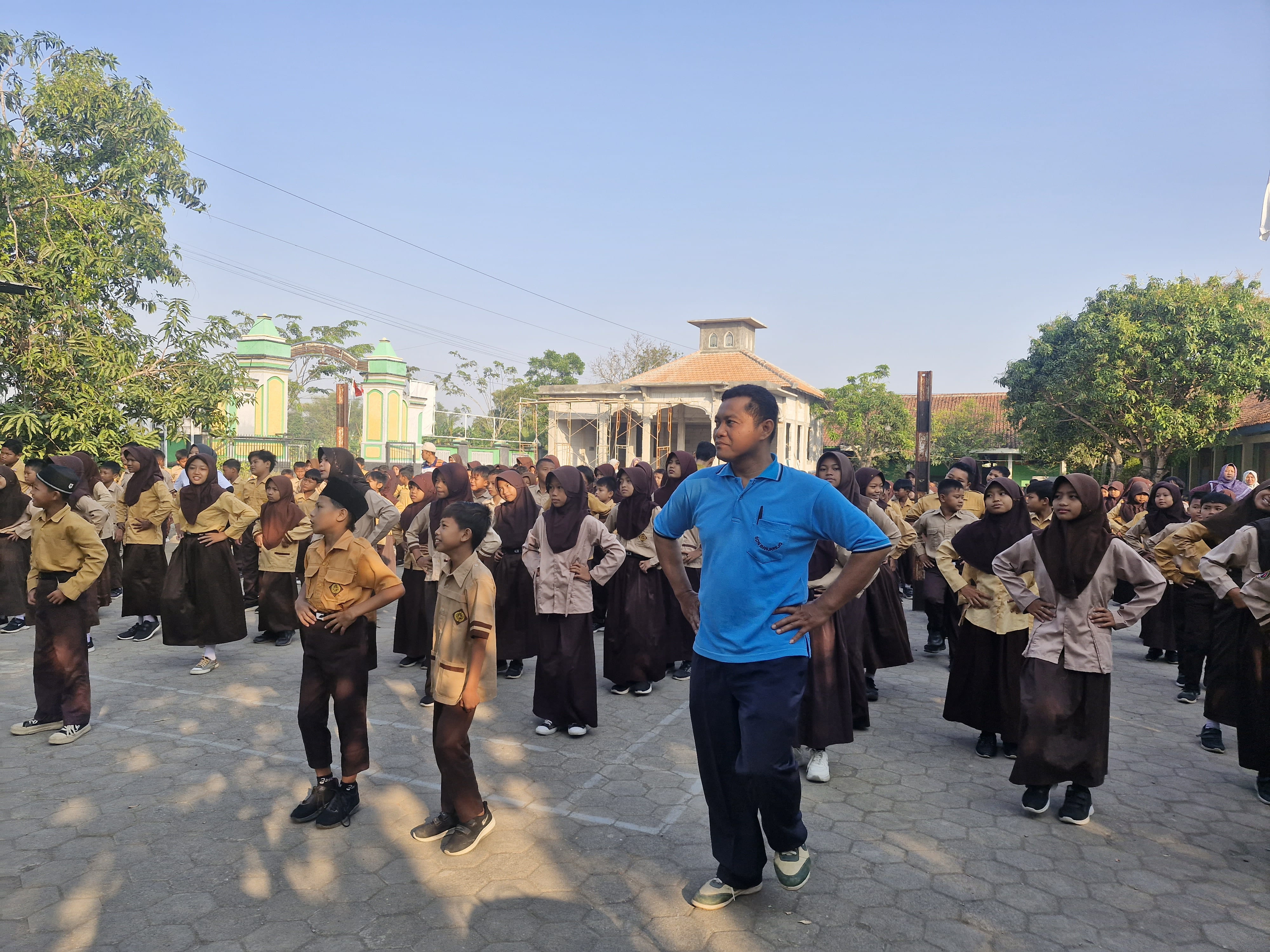 SENAM INDONESIA HEBAT
